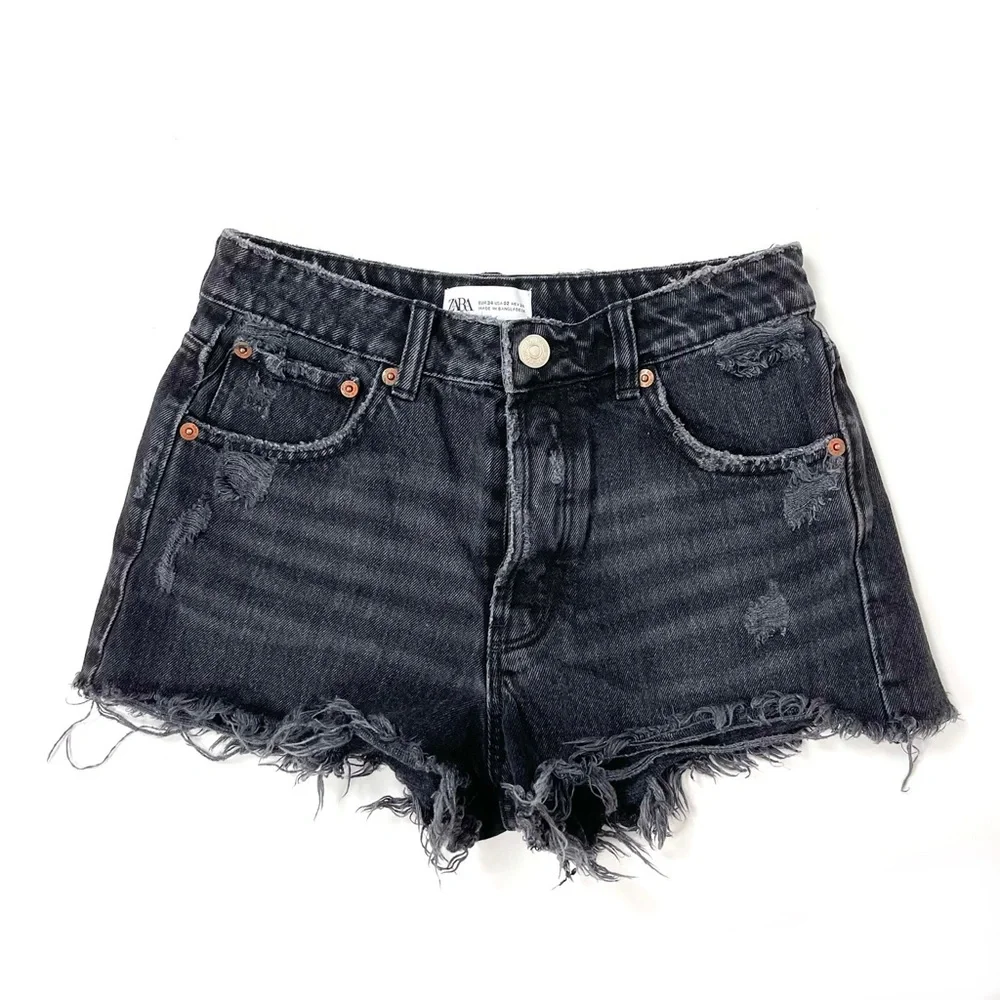 Zara | Mid-Rise Denim Shorts
